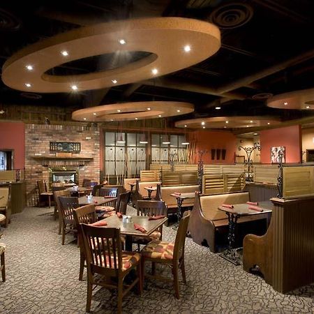 Ramada Plaza Crystal Palace Dieppe Restaurant photo